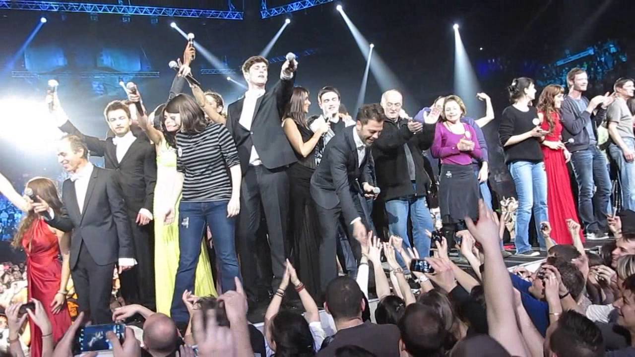 Les Enfoirés 2013 - La boîte à musique - Jean Jacques Goldman