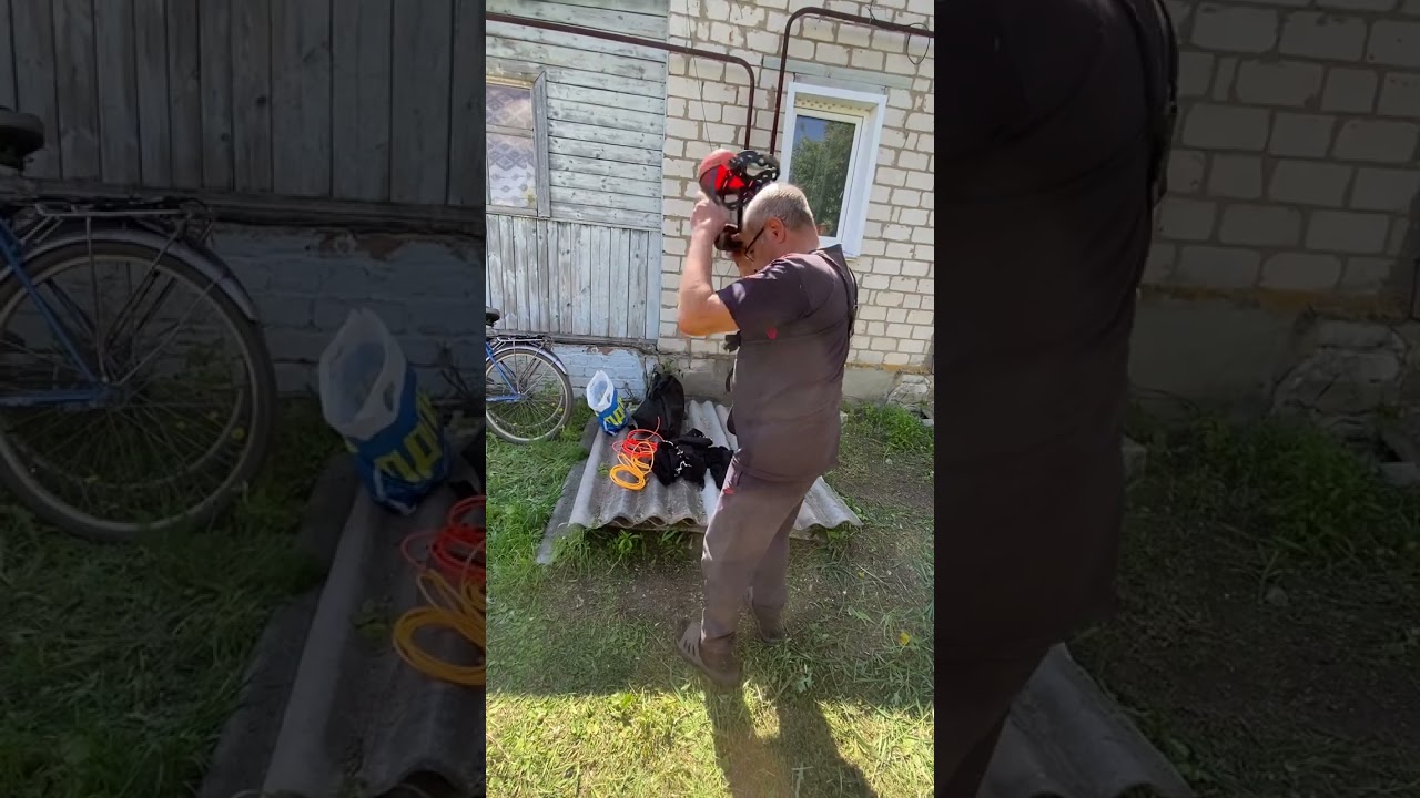 На покосе у девочек / ГАРДЕЙ И ИВАНЫЧ #рек #россия #тренды #shortsvideo #рекомендации #топ #а4 #дед