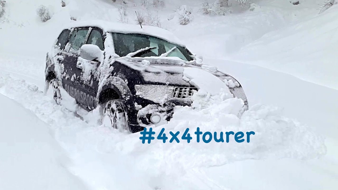 Extreme Snow Off Road with Snow Chains - Mitsubishi Pajero Sport / Montero / Challenger Sport