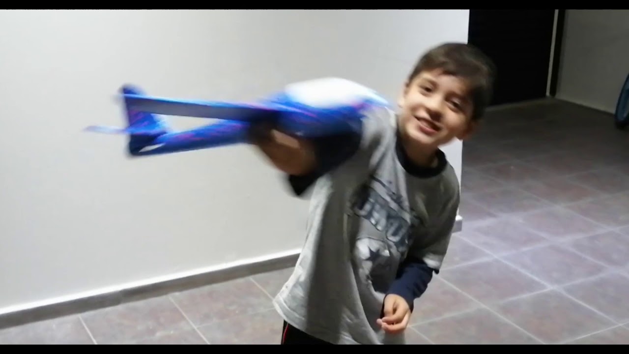 Unboxing Avion de unicel