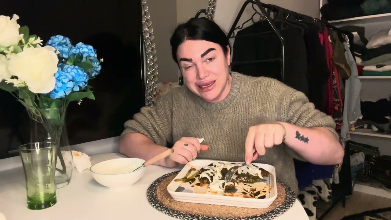 BU NASIL BİR HASTALIKTIR (mukbang) #mukbang #chicken #hamburger #asmr 