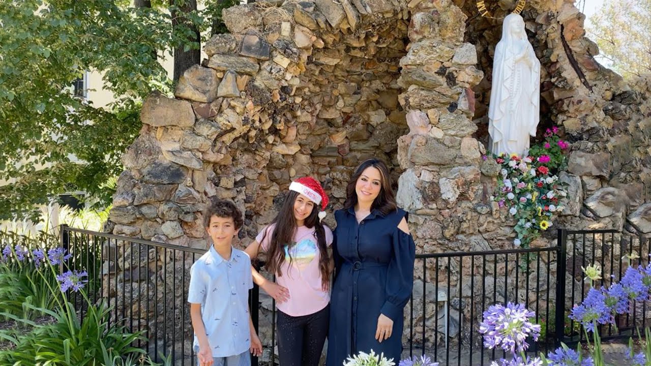 Christmas Eve in Bethlehem  ليله عيد الميلاد في بيت لحم