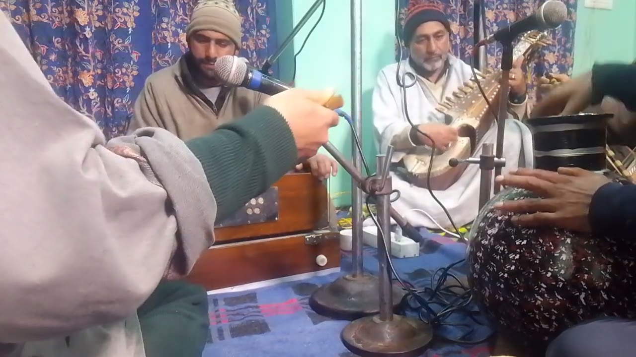 Kalami faqeer Gulam sob.  