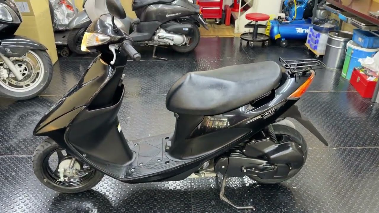 アドレスV50 (4サイクル) スズキ 2018年 中古車点検整備済み!前後タイヤ・ドライブベルト・リヤブレーキシュー新品バイクショップ名：Ban garage