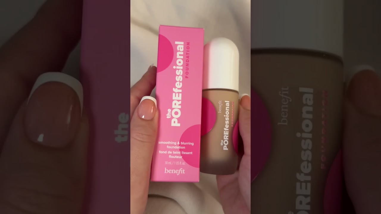 Unbox a new foundation with me 💖