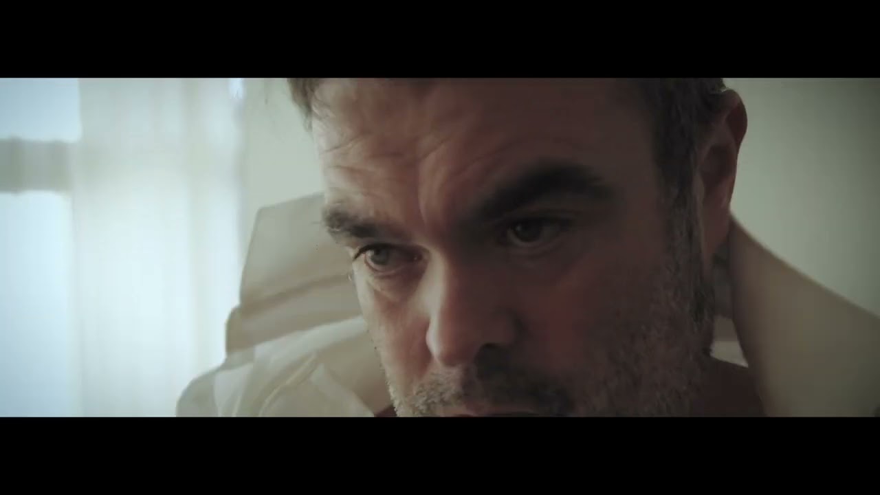 On a Monday Morning - Simon Wells