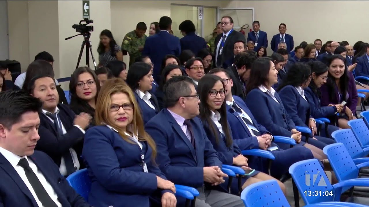 Daniel Noboa cumple agenda en Quito y visita las instalaciones del Issfa