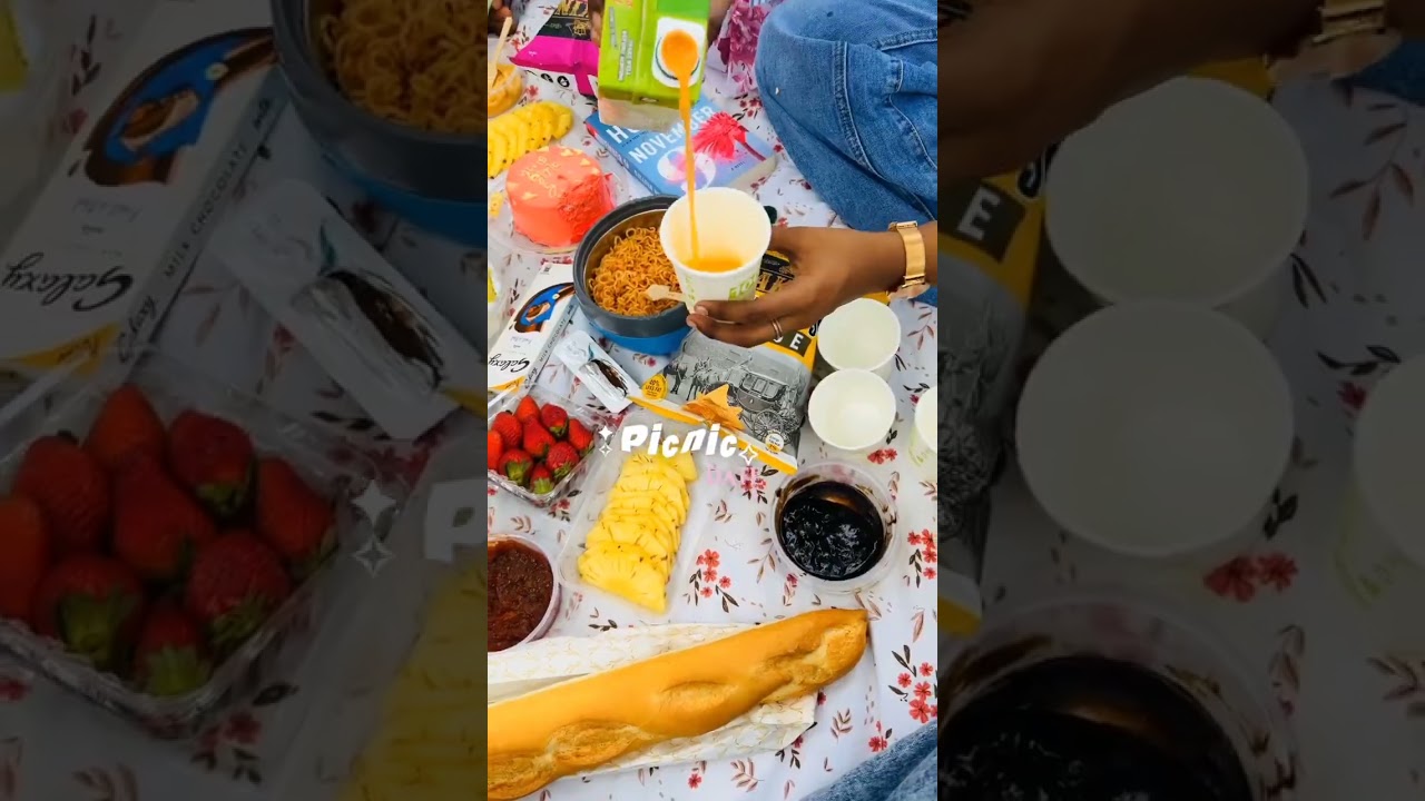 picnic date with my favorite girls#picnic #picnicspot #date #friendshipdate #friends #picnicdate