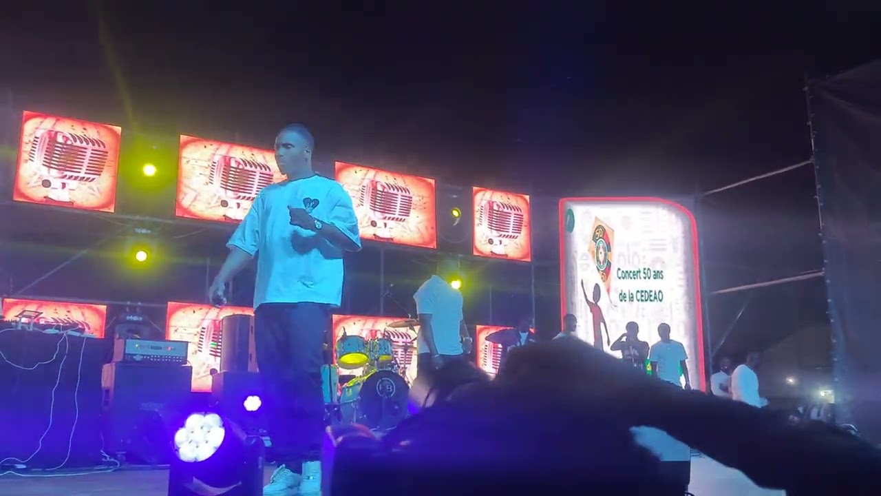 Dip Doundou Guiss - Concert: 50ans de la CEDEAO