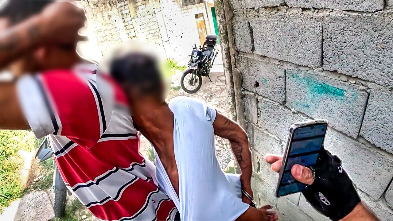 QUANDO O EMOCIONADO É VACILÃO SEMPRE TERMINA DE CARA NO CHÃO