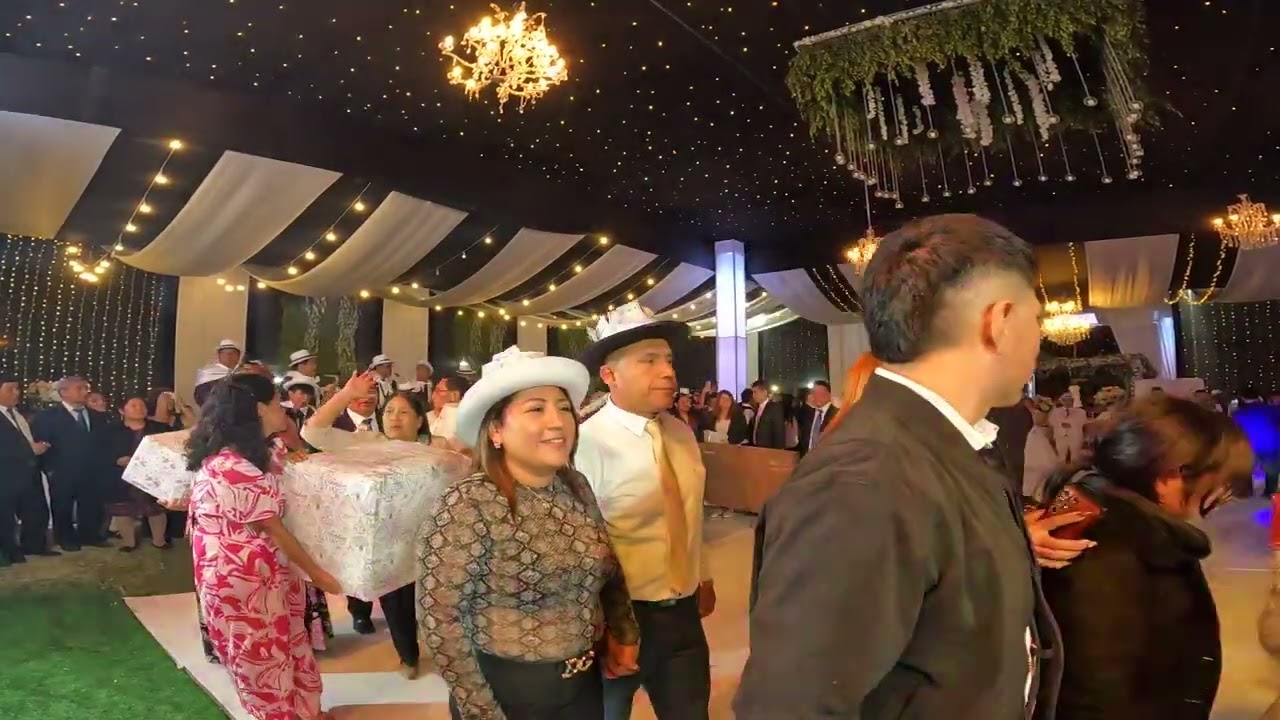 Orquesta Super Brahma - Entrega de Regalos / Matrimonio Yaqueline y Cesar