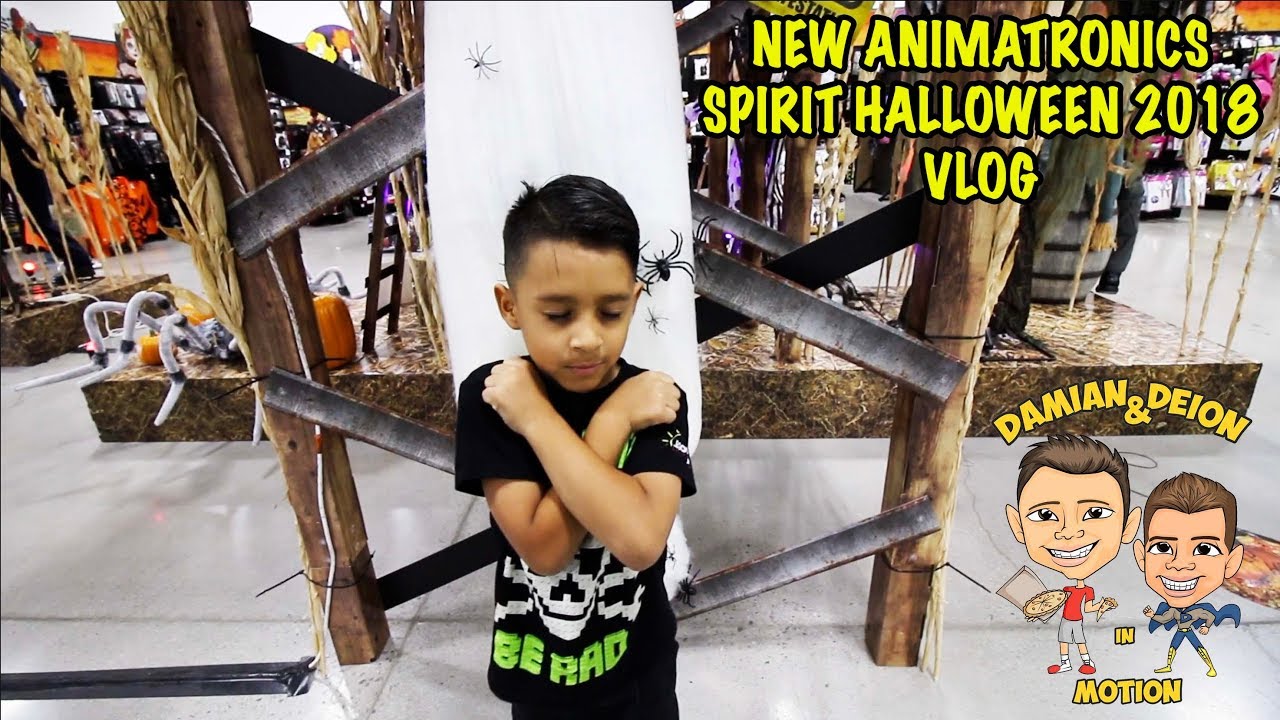 NEW ANIMATRONICS | SPIRIT HALLOWEEN 2018 VLOG | D&D SQUAD
