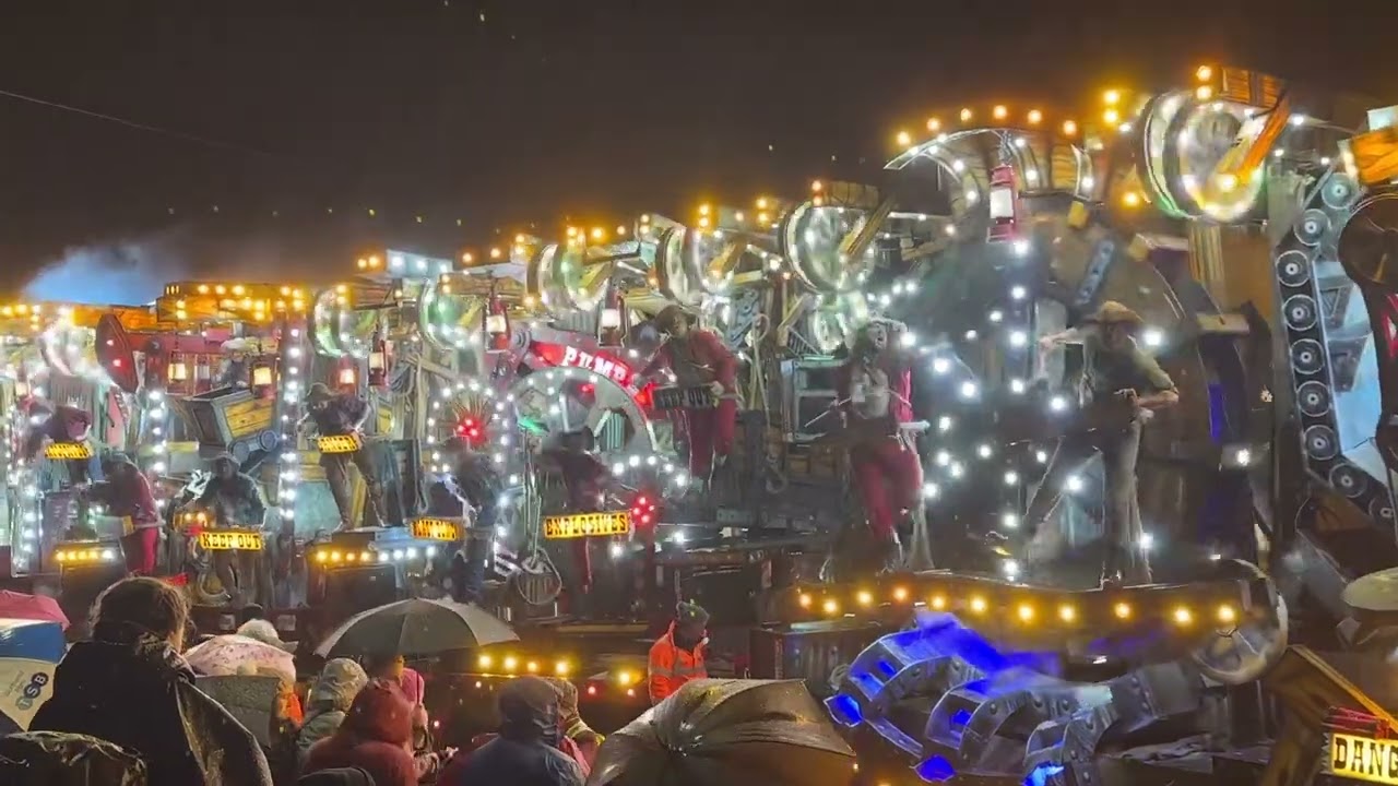 Shepton Mallet Carnival 2022 - Marketeers CC ‘Gold (Got A Dream)’