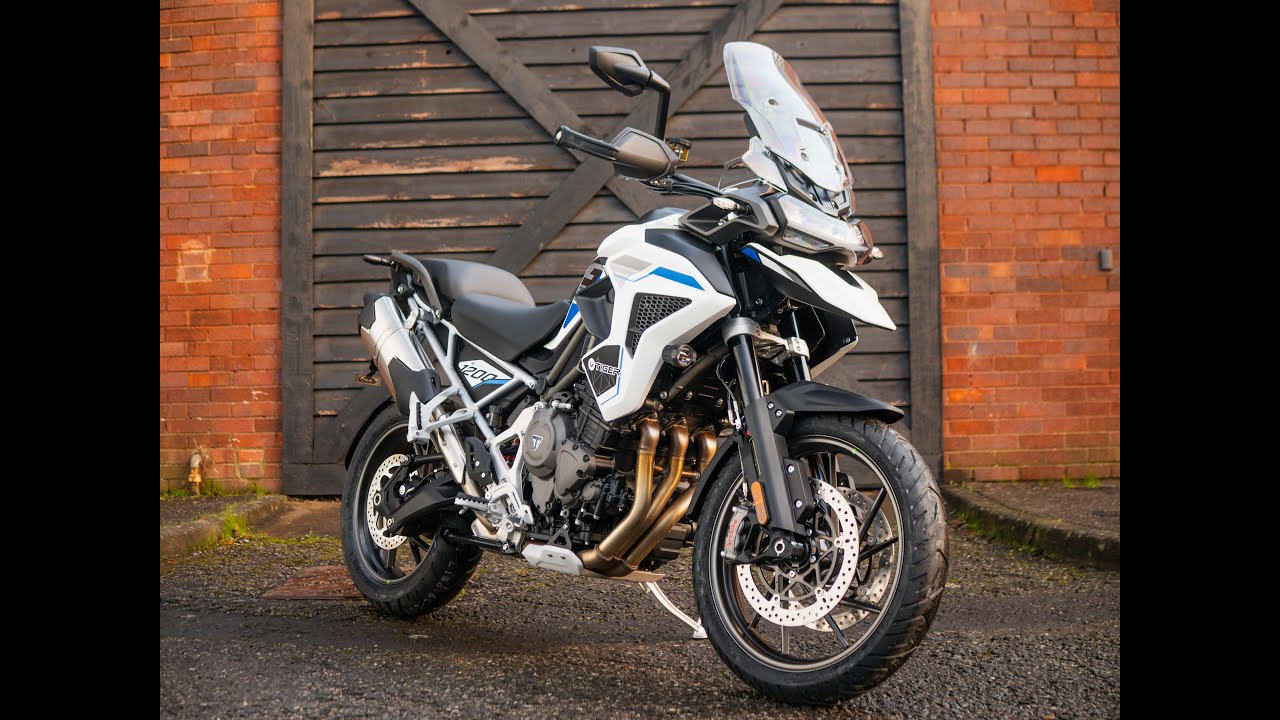 2026 Triumph Tiger 1200 Alpine Edition @ West Coast Triumph, Glasgow, Scotland