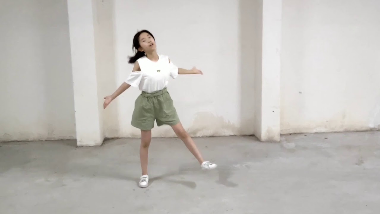 BLACKPINK-How you like that Dance Cover|Dance rookie Yu Han Liu