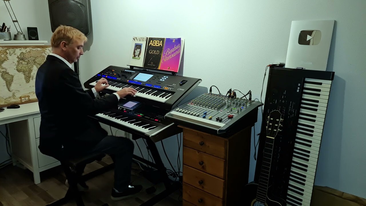 Gitte Haenning & Rex Gildo Vom Stadtpark die Laternen Yamaha Genos Roland G70 by Rico