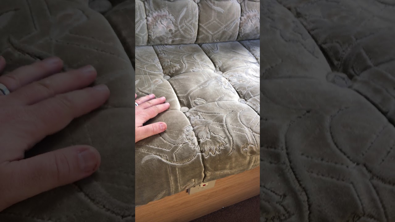 Gobur Carousel 12/2 TD 1991 folding caravan