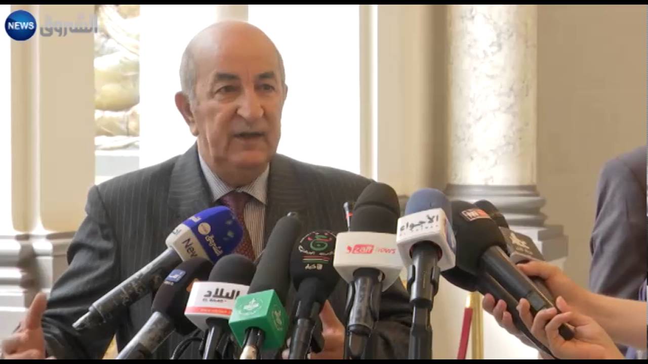 تبون يتهم أطرافا باستغلال ملف السكن لضرب استقرار الجزائر