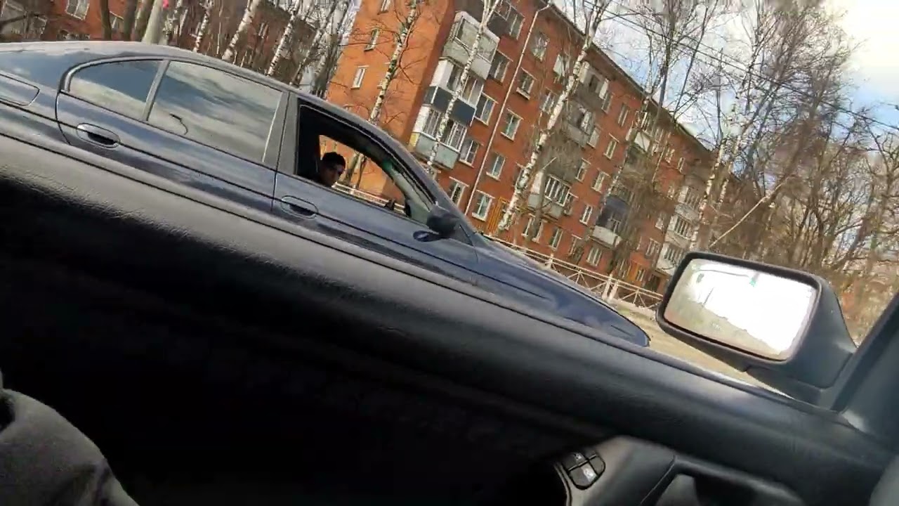 GOLF MK3 GTI (2.0 150л.с 1240кг) vs BMW E39 (2.5 200л.с, 1450кг)