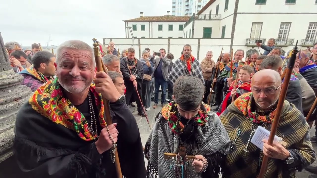 LIVE: Ponta Delgada Chegada Romeiros de São Pedro, São Miguel Açores Portugal - 24.02.2024