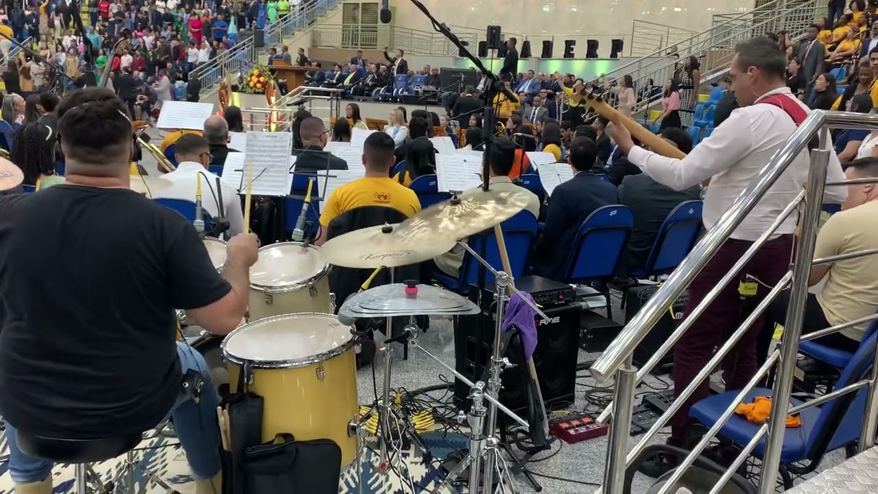 Medley Vem me Buscar/Que Ruja o Leão/Sete Trombetas - Drum Cover 🔥