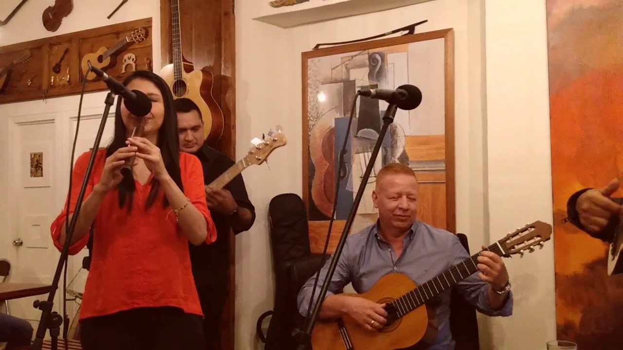 Dore Muñoz - Cumbia Colombiana