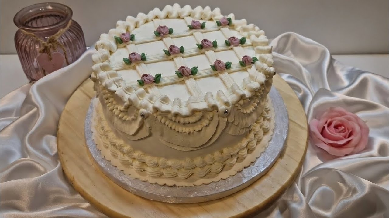 تورته بأربع بيضات فقط من الألف الي الياء. 🎂🎂 تورته إسفنجية هشة وطرية | أنجح طريقة لنجاح الكيكة.