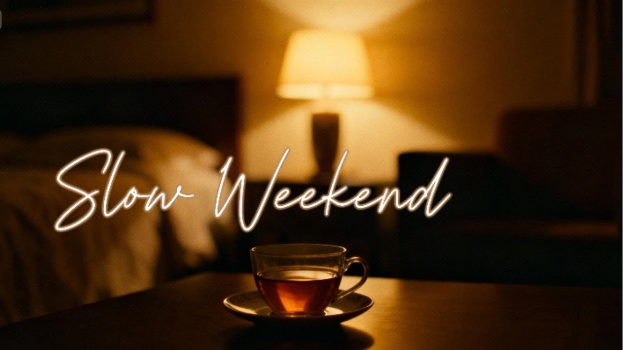 Slow Weekend Nights | Gentle Piano Music