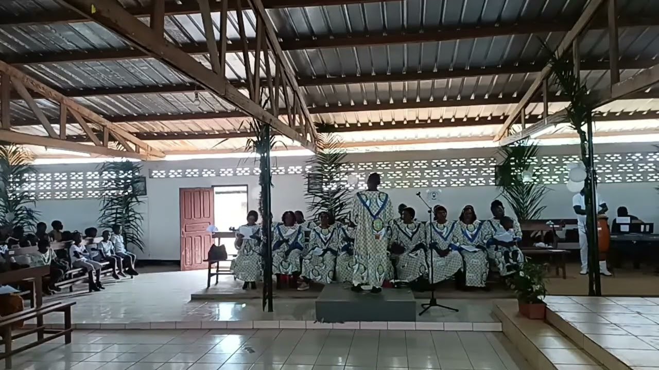 Messe de la Solennité du Christ Roi de l'Univers par Mgr Ephrem NDJONI