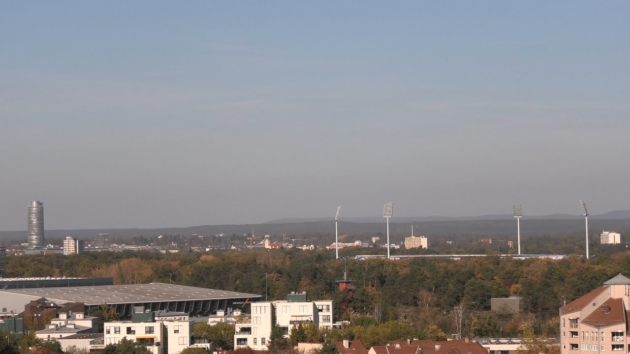 Nürnberg & Langwasser von Oben (Camcorder Aufnahme)_4K