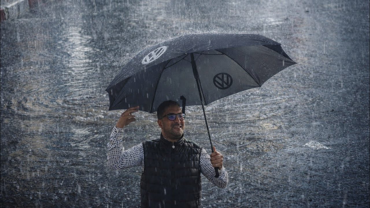 🔴 عاجل: أمطار غزيرة تضرب الناظور الآن 🌧️ شاهد الأجواء الرائعة اليوم 6 مارس 2026