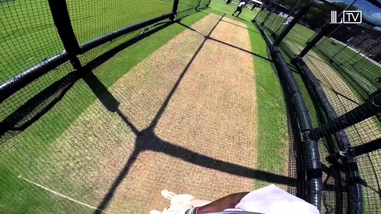Отбивание GoPro: Брайан Лара в сетке с Муралитараном на стадионе «Лордс» | Доступ ко всем зонам