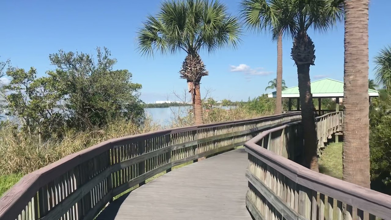 Manatee Sanctuary Park **, Cape Canaveral, Florida