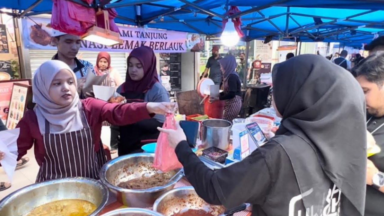 Bazaar Ramadan Bukit Bintang, Kuala Lumpur Best - 2024