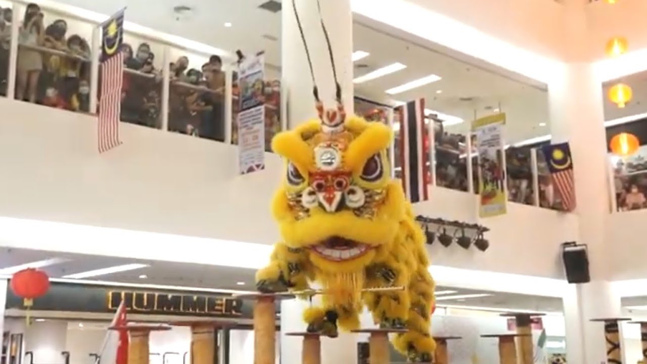 Yi Wei Athletic Association (Singapore) Lion Dance Team B 新加坡藝威體育會B隊