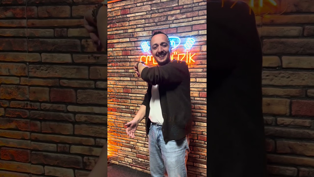 K&Uuml;PECİK🥁🎤🎙️🎉 Geleneksel K&uuml;tahya Manisi Şarkı Formunda Sizlerle #music #oyunhavası #dance