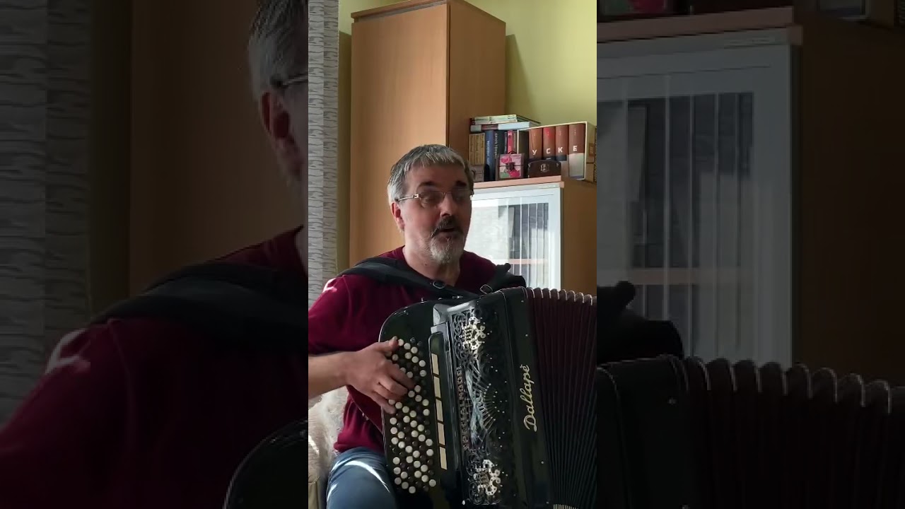 Beograđanka kolo                                                  Kompozitor - M.T. Krnjevac