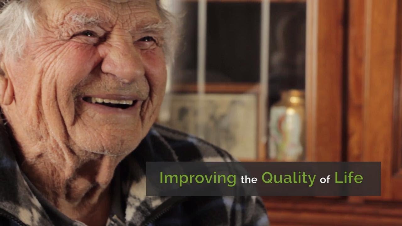 Aga Khan Foundation Portugal | Work with Seniors