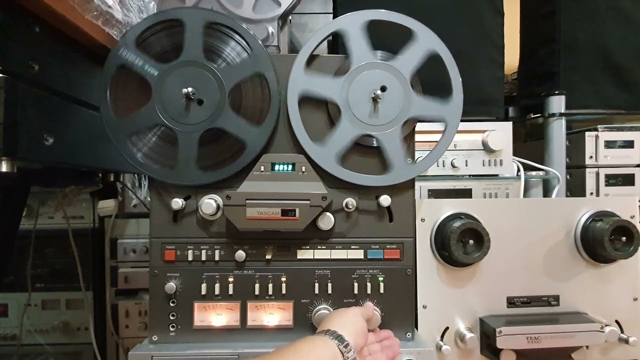 TASCAM 32 REEL TO REEL PROFESSIONAL