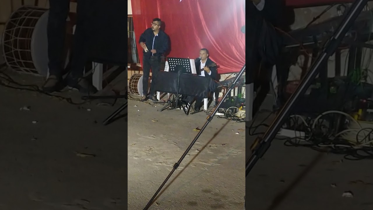 sarı taksi . Himmet ören