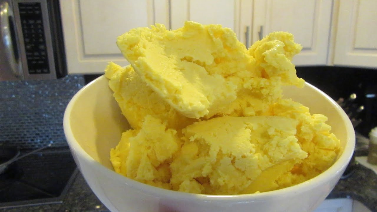 Raw Dairy Ice Cream with Fertile Pastured Eggs and Raw Honey