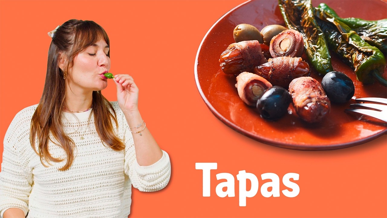 Spanische Tapas: Datteln im Speckmantel mit Pimientos de Padrón 🎉| REWE Deine Küche