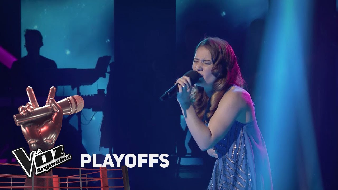 Playoffs #TeamAxel: Eugenia Stuk canta 