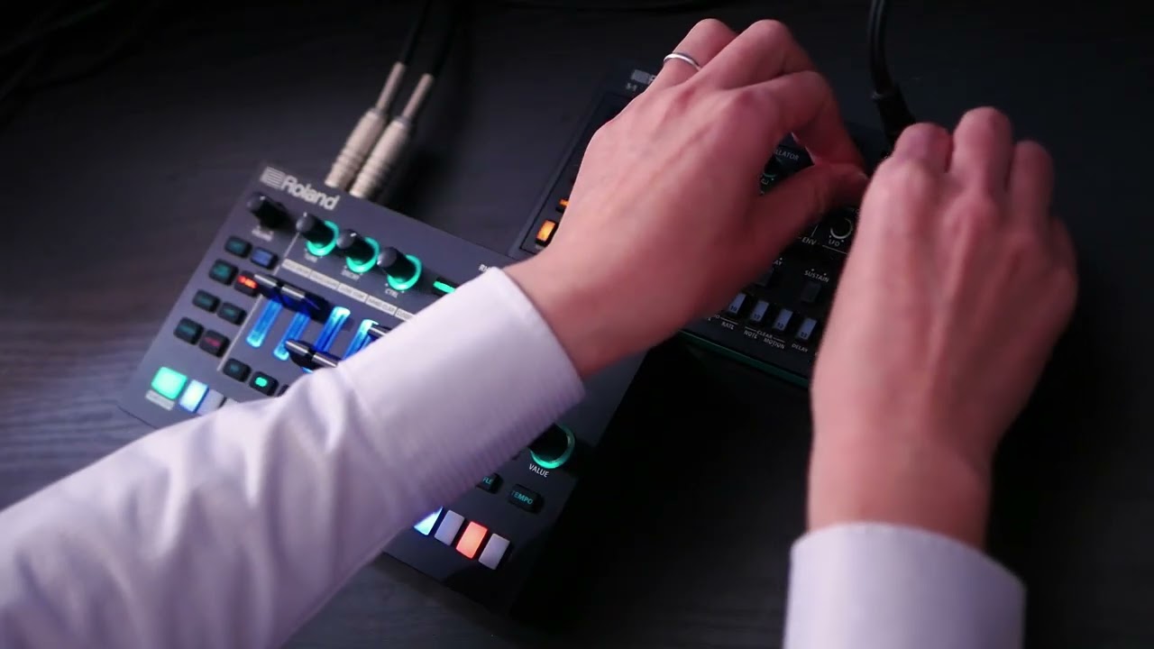 Techno Jam With Roland TR-6S & Aira Compact S-1