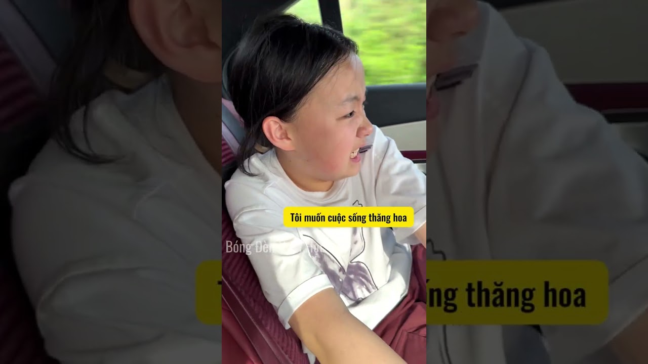 Em t&ocirc;i buồn vệ sinh tr&ecirc;n cao tốc #kienthucthuvi  #giaitri  #shorts