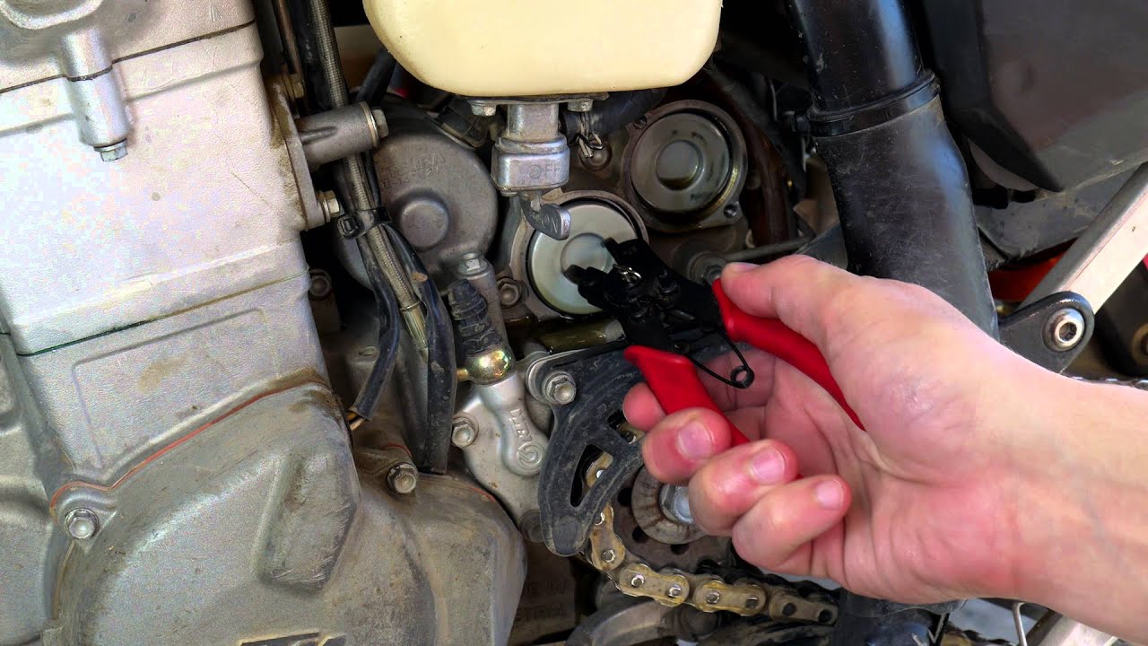 Super Easy KTM 525 EXC (RFS Motor) Oil Change