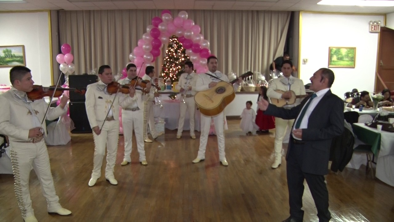 EL MUCHACHO ALEGRE CON EL MARIACHI  ANTONIO VIDAL