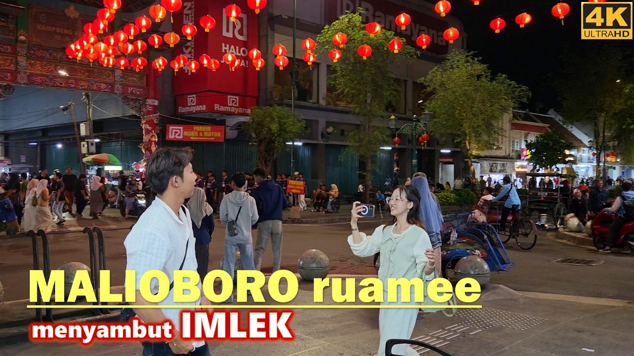 Malioboro juga prepare for Chinese New Year [CNY] Imlek decoration at Malioboro Street Yogyakarta❗
