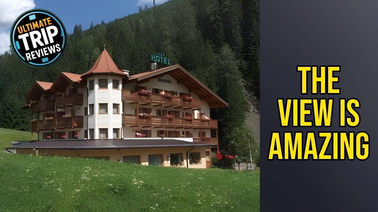 Flos Hotel - The View Is Amazing | Moena, Italy🏨