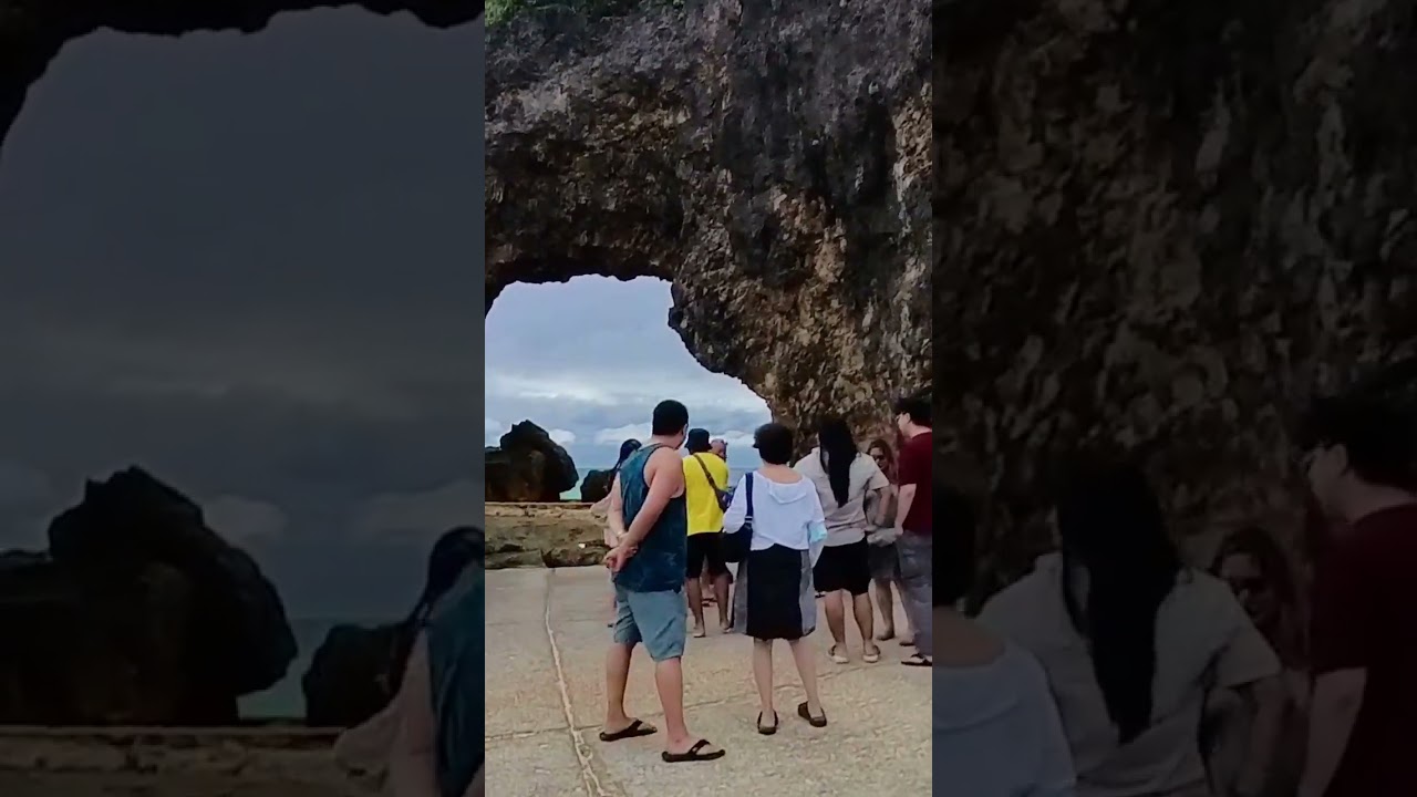 Boracay Keyhole Rock Formation #walkingtour #boracay2023 #philippines